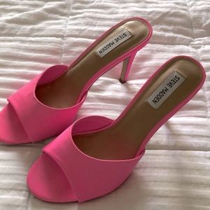 Steve Madden hot pink sandal size 8.5